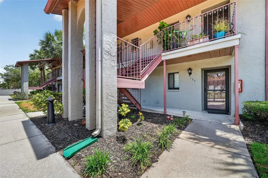 731 83rd Avenue N St Petersburg FL 33702