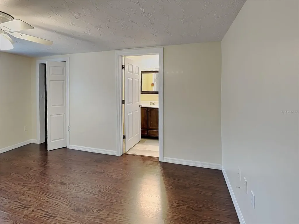 6041 9th Avenue New Port Richey FL 34653