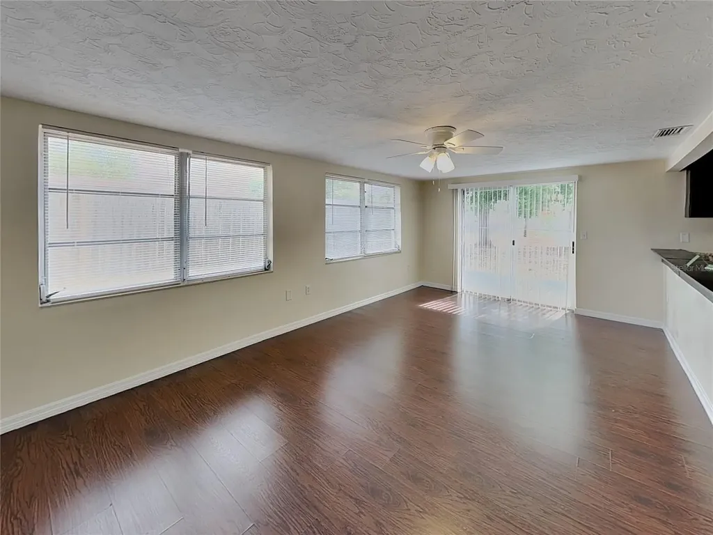 6041 9th Avenue New Port Richey FL 34653