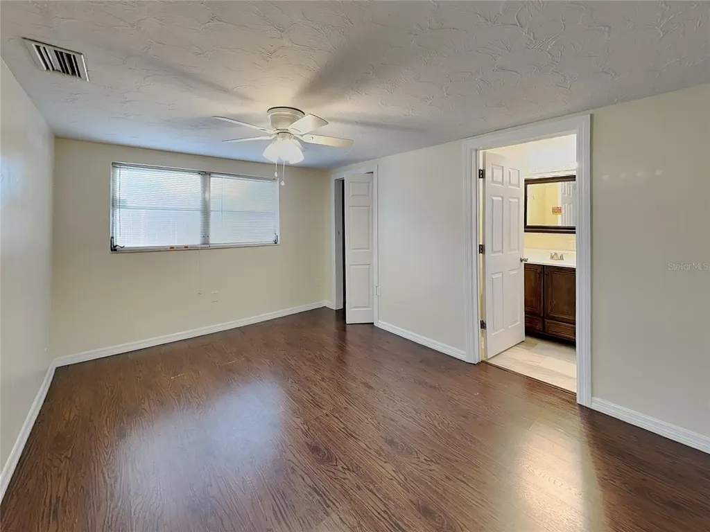 6041 9th Avenue New Port Richey FL 34653
