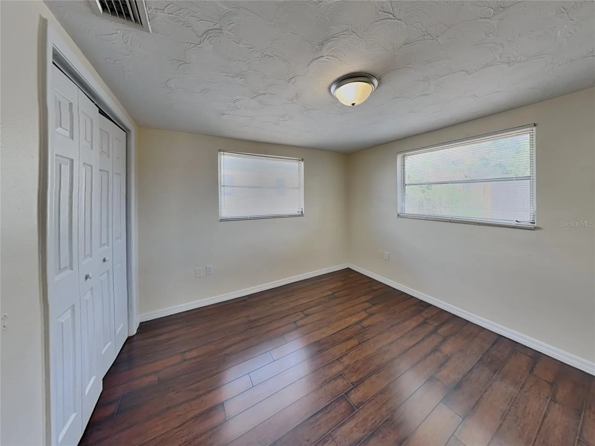 6041 9th Avenue New Port Richey FL 34653