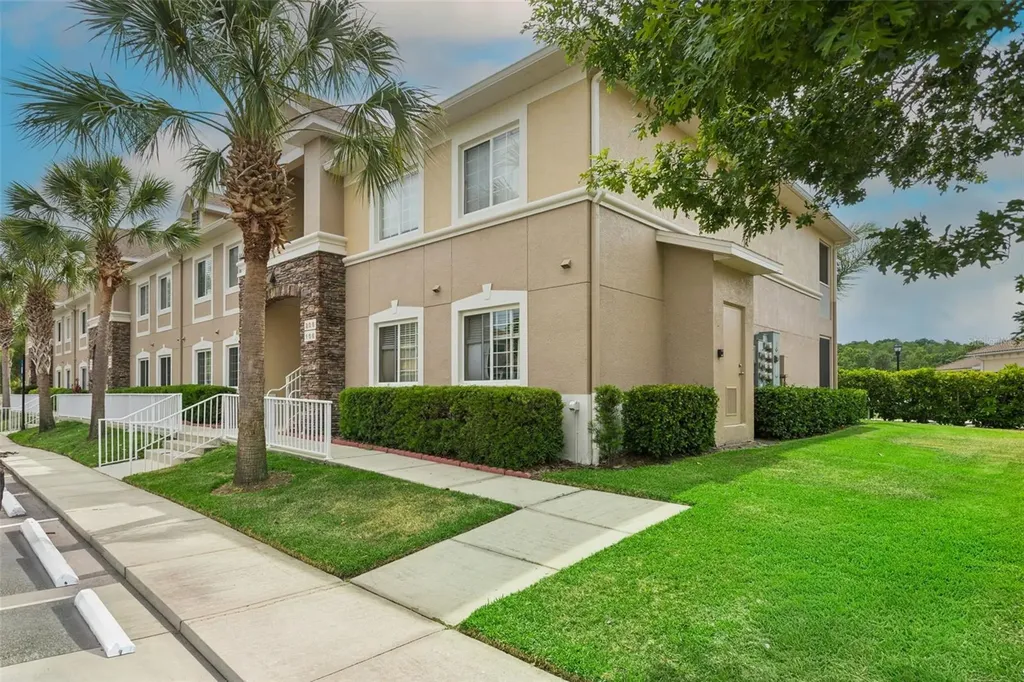 1195 Godavari Way Wesley Chapel FL 33543