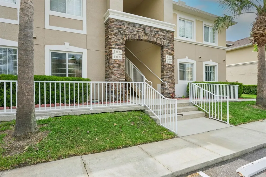 1195 Godavari Way Wesley Chapel FL 33543