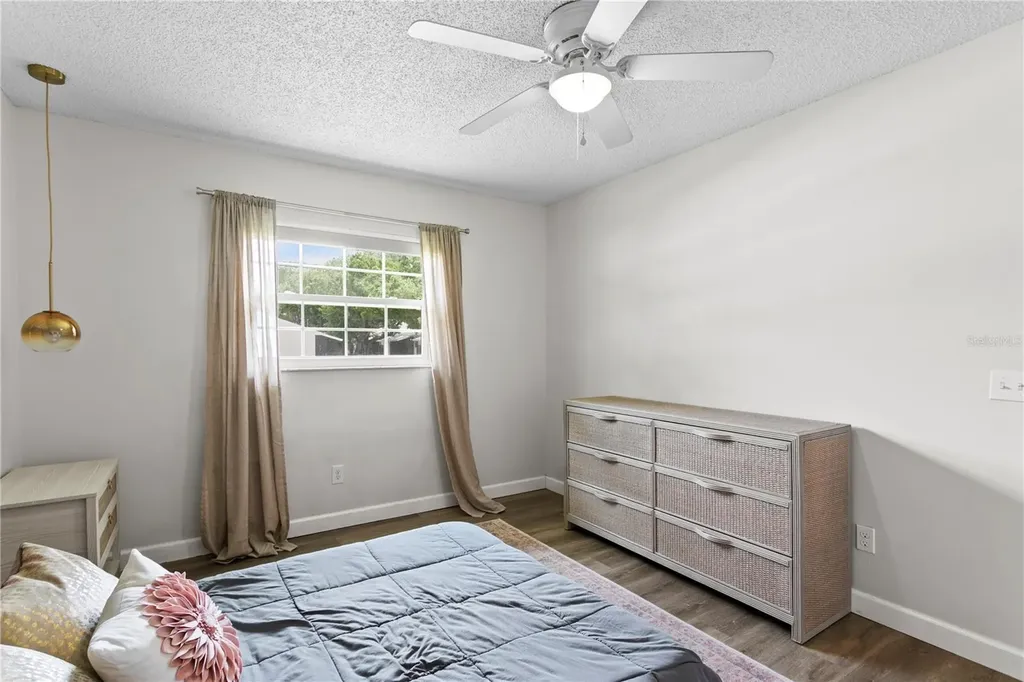 4506 S Oak Drive Tampa FL 33611