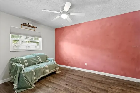 4506 S Oak Drive Tampa FL 33611