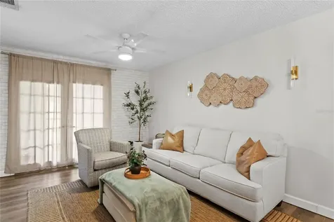 4506 S Oak Drive Tampa FL 33611