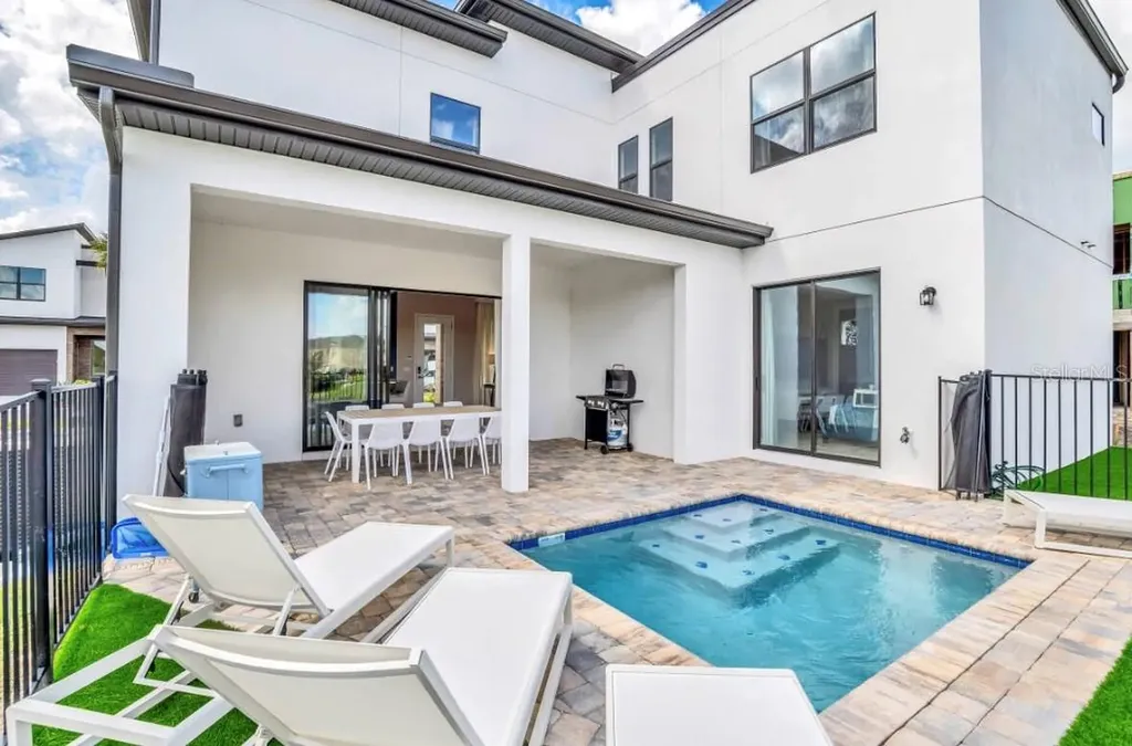 156 Villa Domani Circle Davenport FL 33896