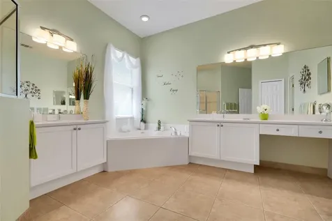 2947 Majestic Isle Drive Clermont FL 34711