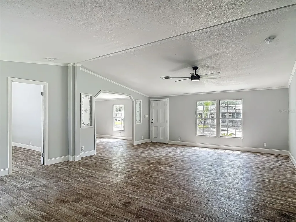 1907 Madre Street New Smyrna Beach FL 32168