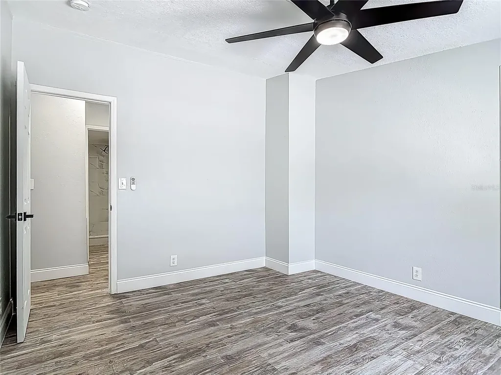 1907 Madre Street New Smyrna Beach FL 32168
