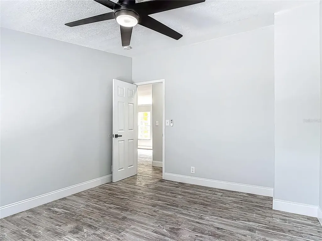 1907 Madre Street New Smyrna Beach FL 32168