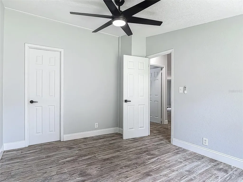 1907 Madre Street New Smyrna Beach FL 32168