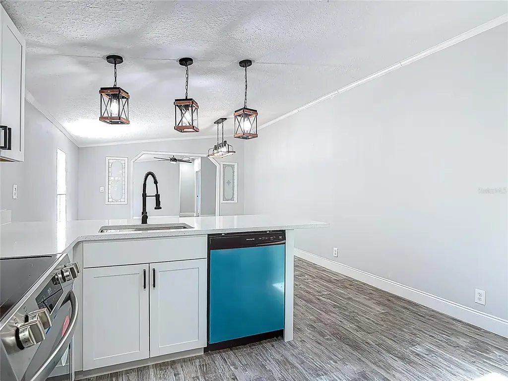 1907 Madre Street New Smyrna Beach FL 32168