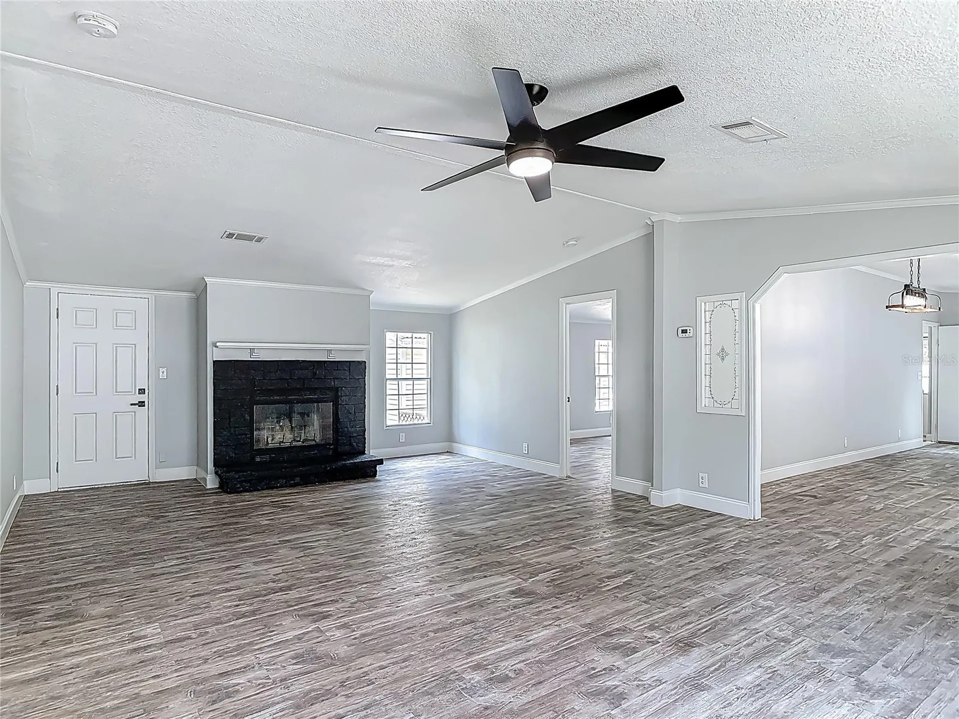 1907 Madre Street New Smyrna Beach FL 32168