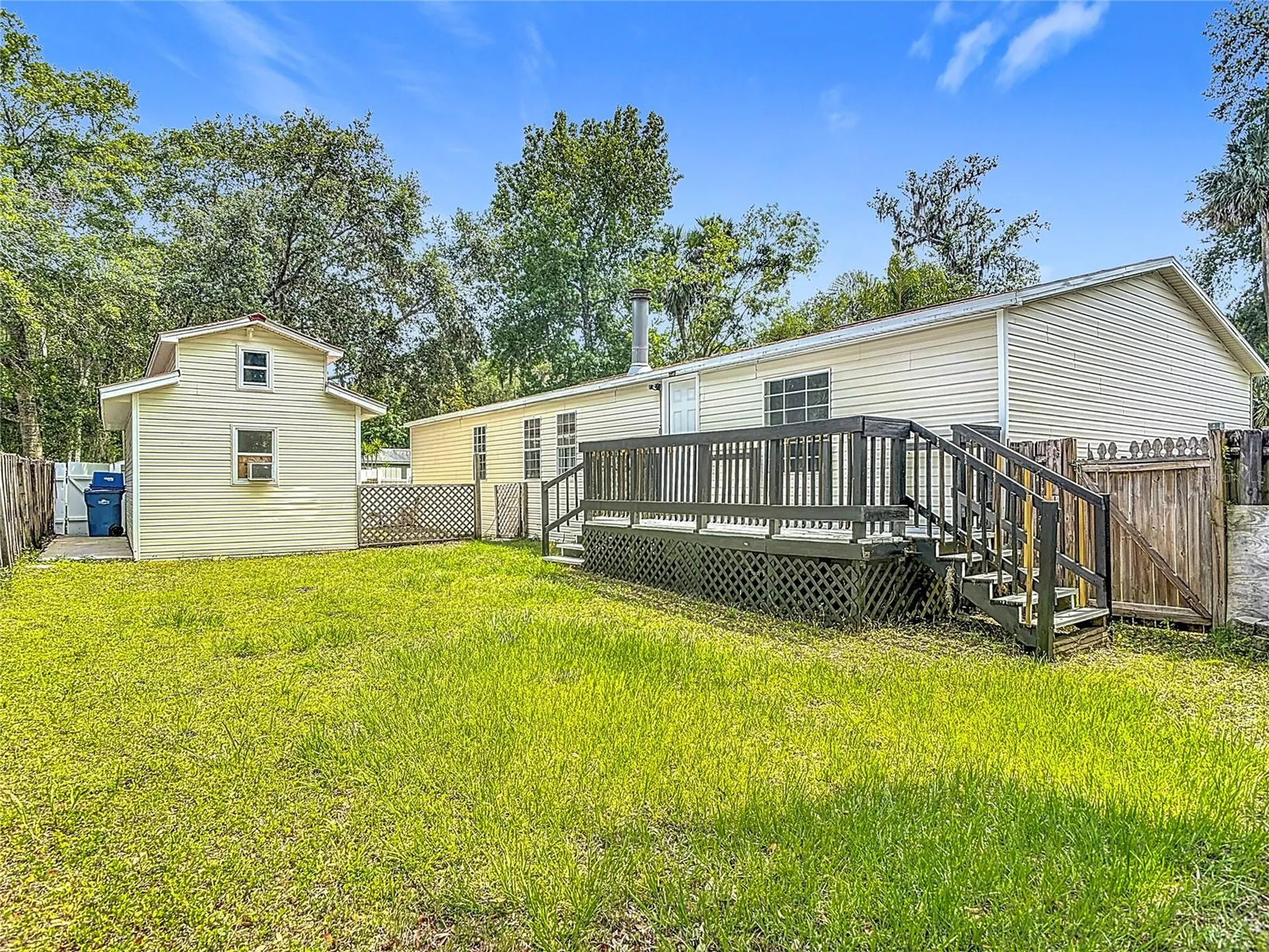 1907 Madre Street New Smyrna Beach FL 32168