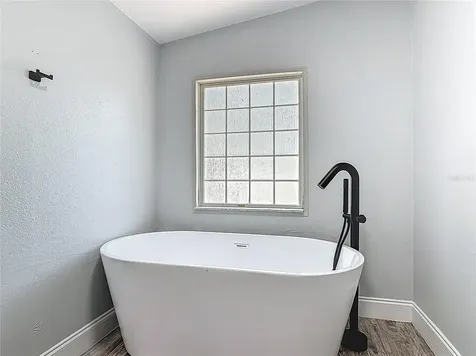 1907 Madre Street New Smyrna Beach FL 32168