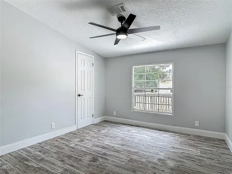 1907 Madre Street New Smyrna Beach FL 32168