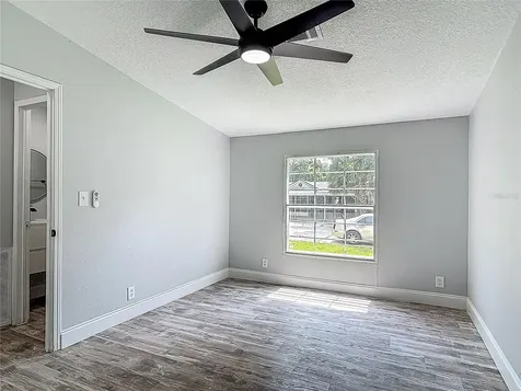 1907 Madre Street New Smyrna Beach FL 32168