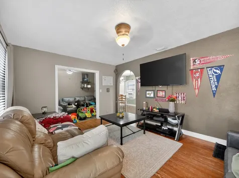 406 S 12th Street Leesburg FL 34748