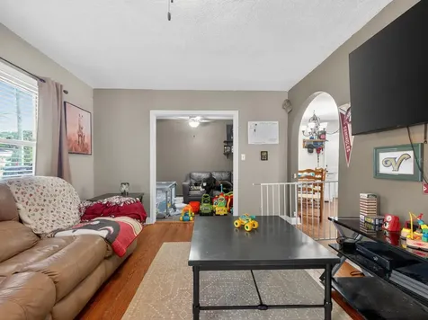 406 S 12th Street Leesburg FL 34748