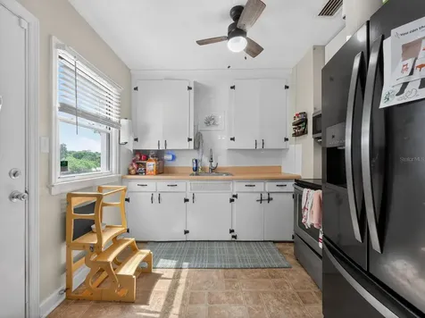 406 S 12th Street Leesburg FL 34748