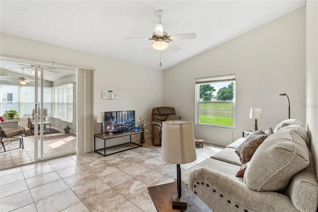 25093 Riverwalk Drive Leesburg FL 34748
