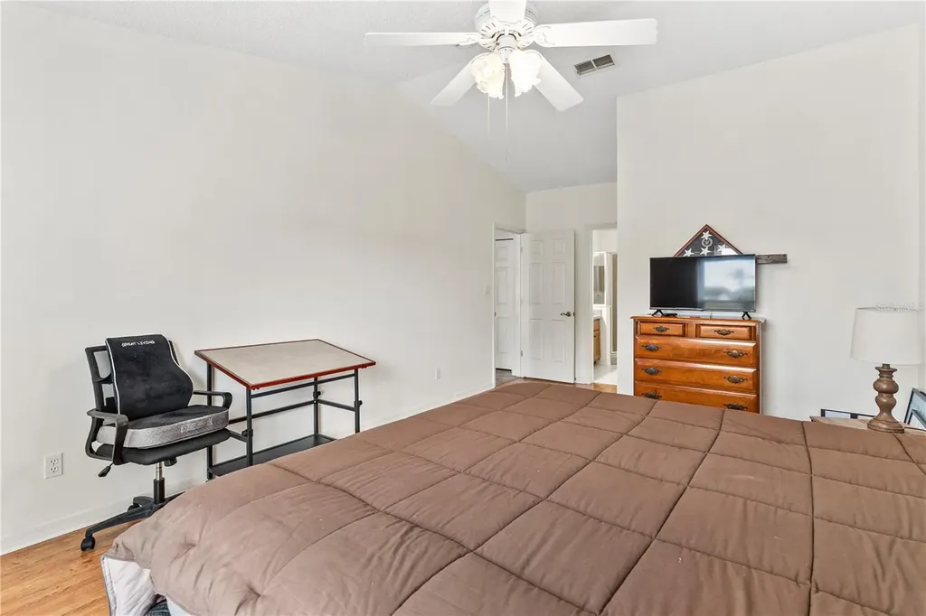 25093 Riverwalk Drive Leesburg FL 34748