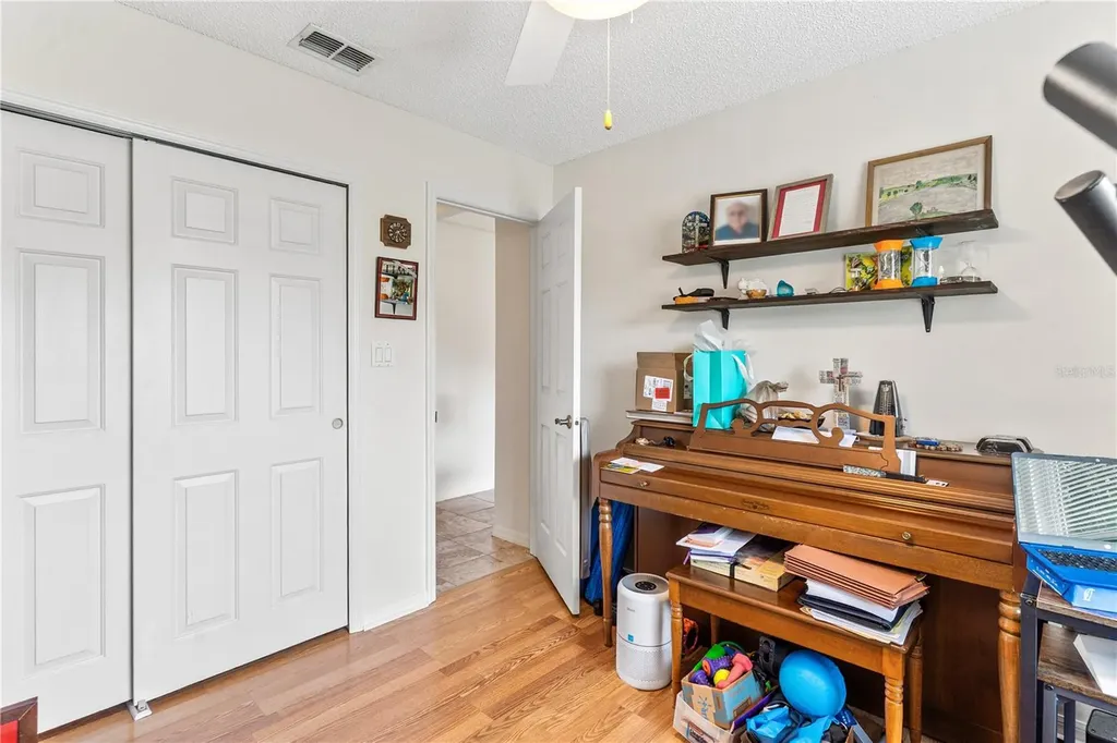 25093 Riverwalk Drive Leesburg FL 34748