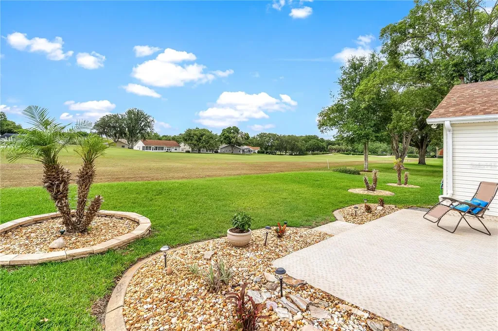 25093 Riverwalk Drive Leesburg FL 34748