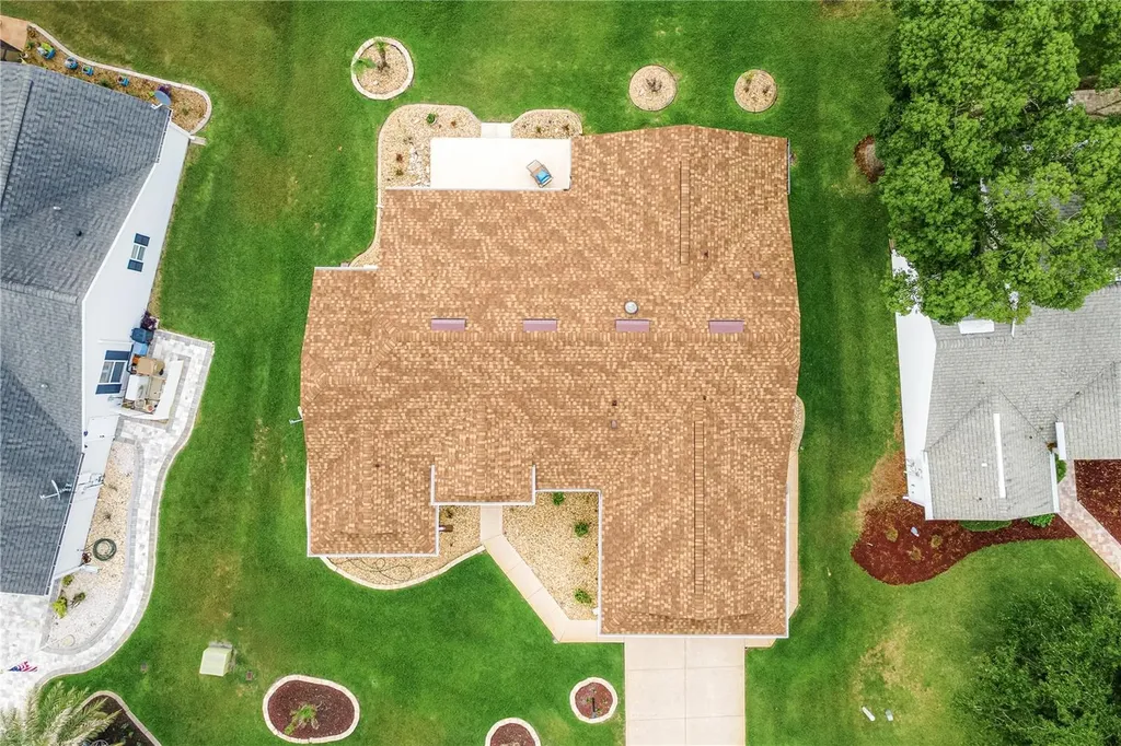 25093 Riverwalk Drive Leesburg FL 34748