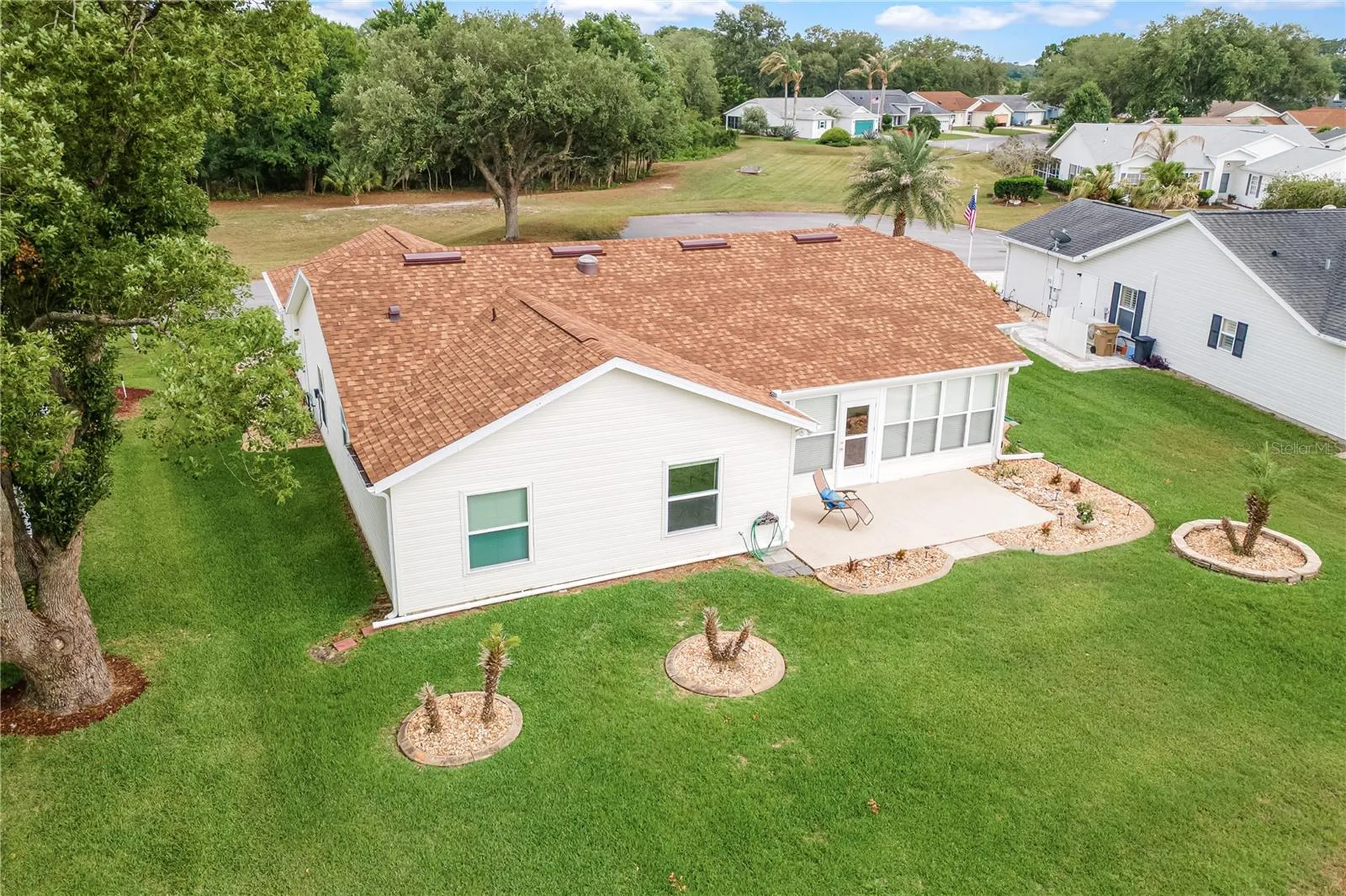 25093 Riverwalk Drive Leesburg FL 34748