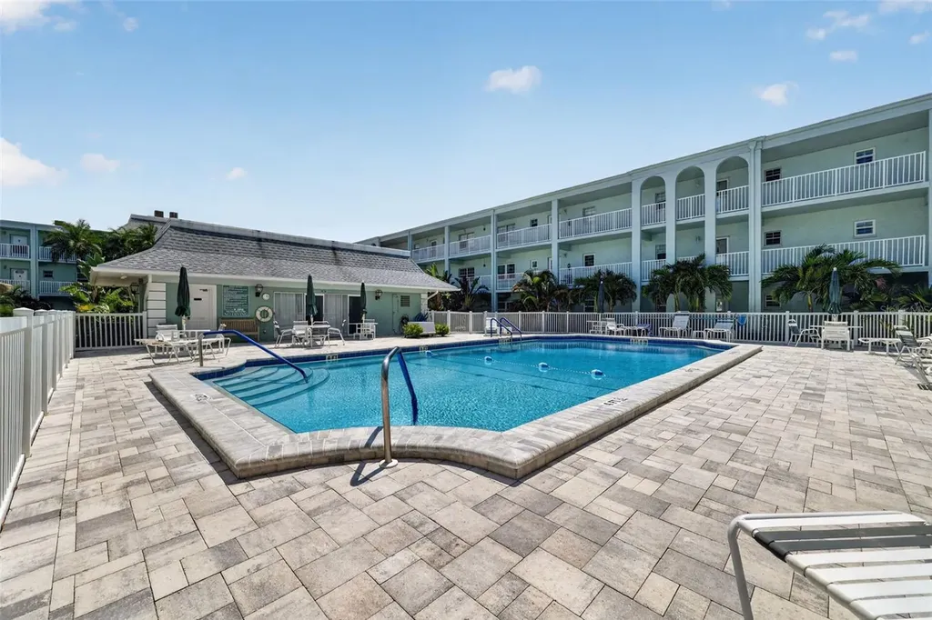 1706 Belleair Forest Drive Belleair FL 33756