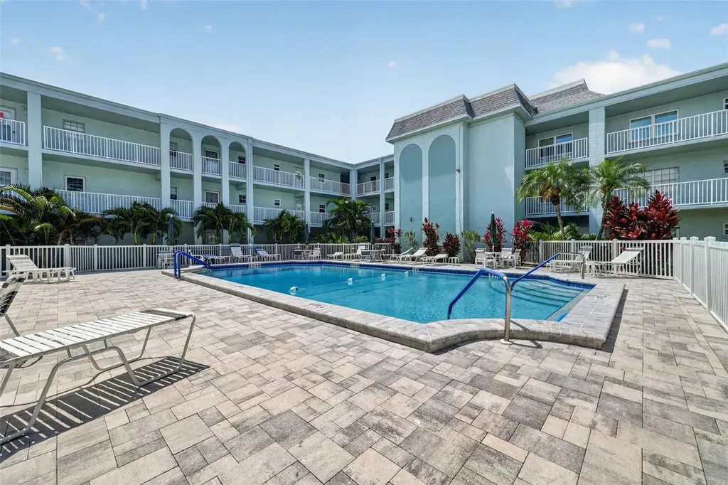 1706 Belleair Forest Drive Belleair FL 33756