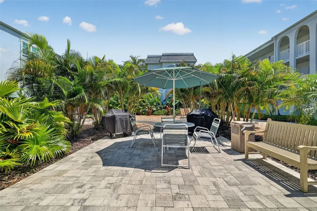 1706 Belleair Forest Drive Belleair FL 33756