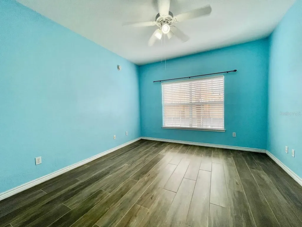 4333 Bayside Village Drive Tampa FL 33615