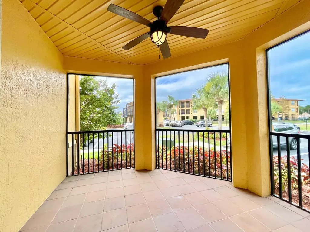 4333 Bayside Village Drive Tampa FL 33615