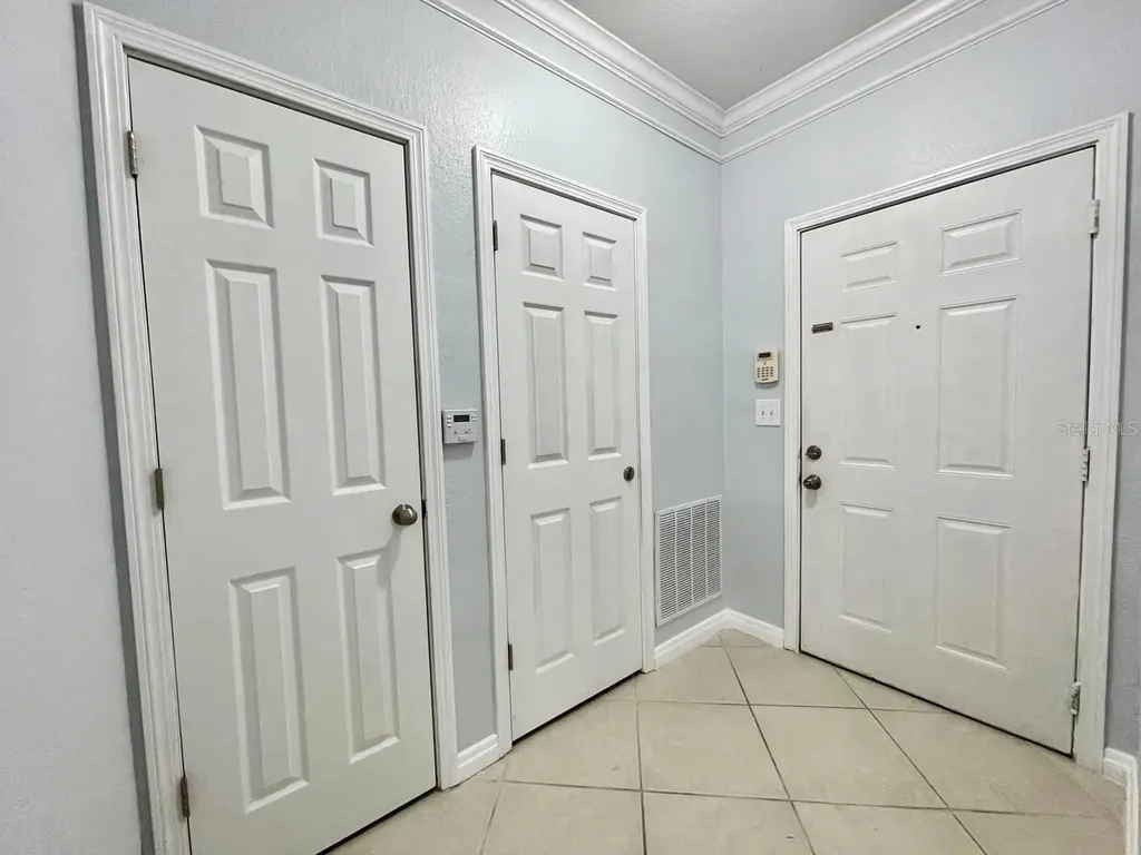 4333 Bayside Village Drive Tampa FL 33615