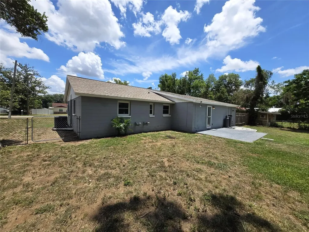 204 Morningside Drive Valrico FL 33594