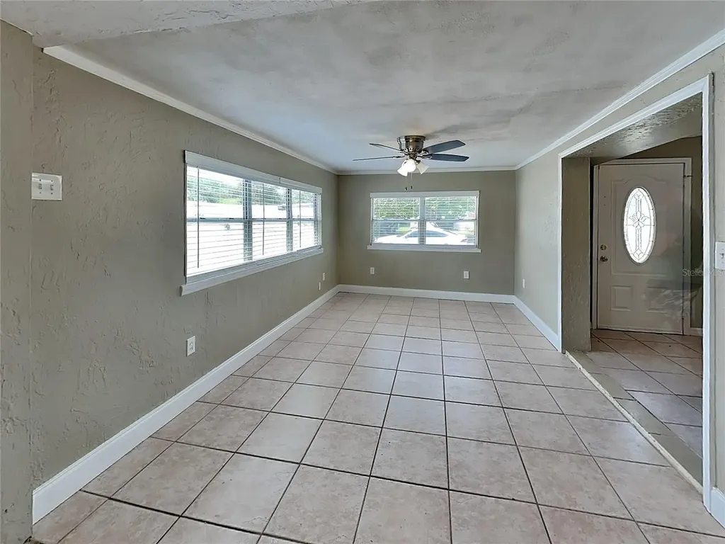2514 10th Avenue Drive NE Bradenton FL 34208