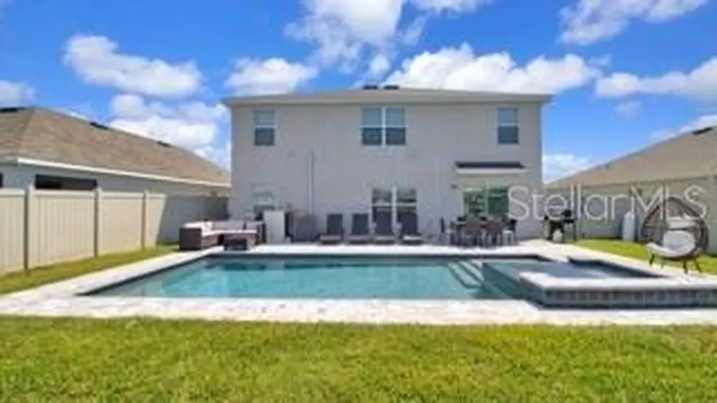 16747 Sunburst Lake Street Wimauma FL 33598