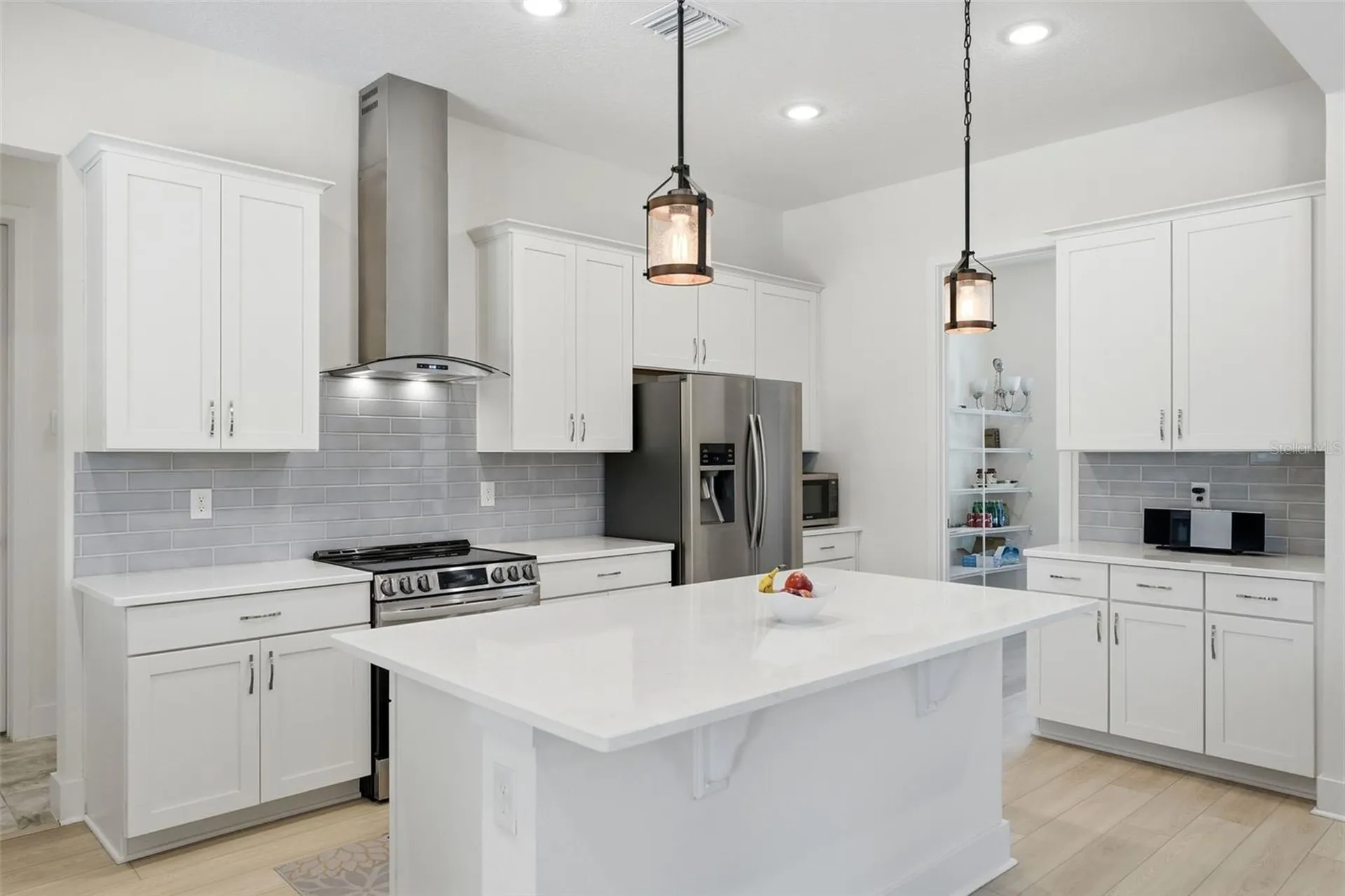 326 W Delaware Avenue Lake Helen FL 32744