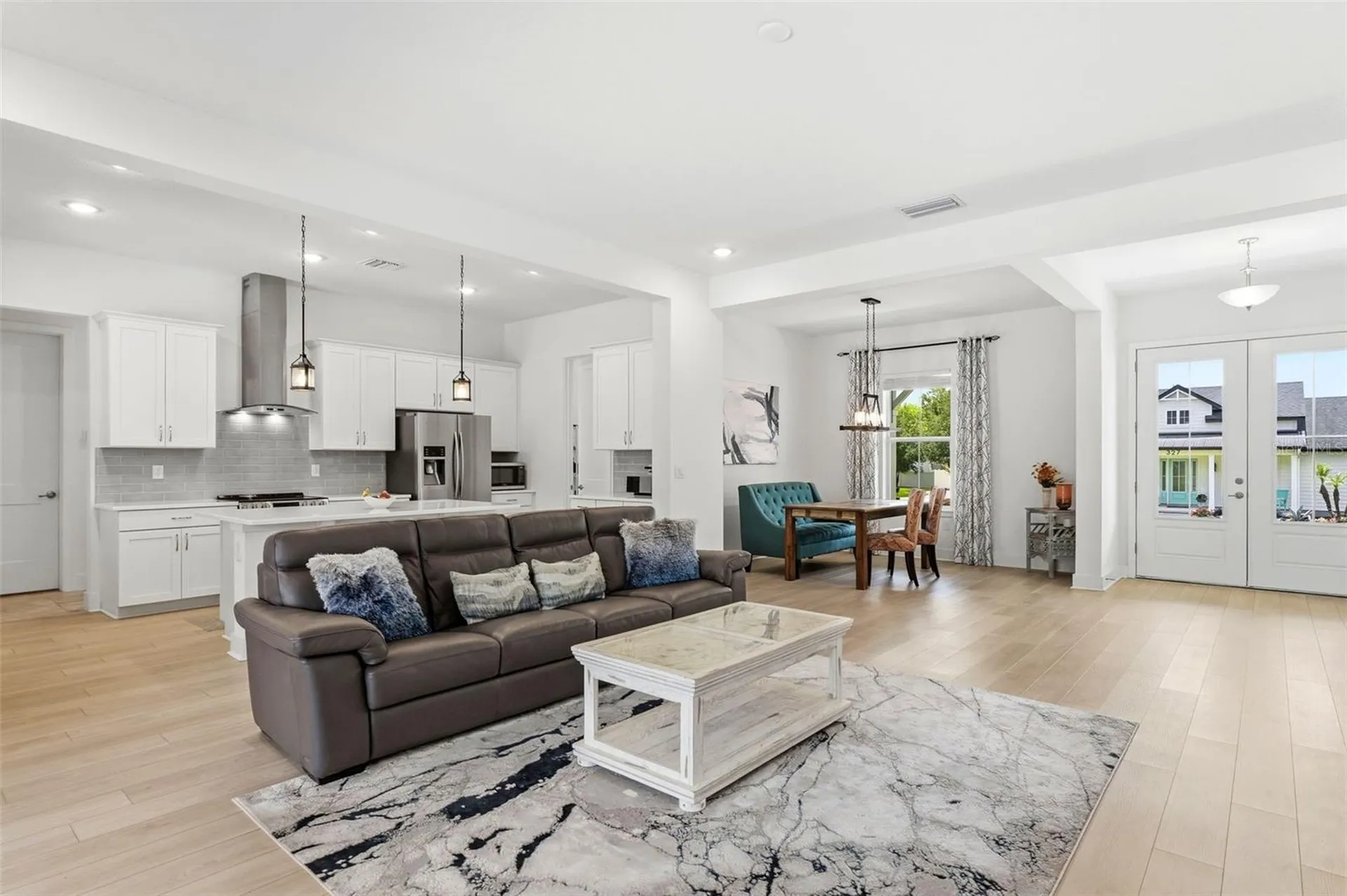 326 W Delaware Avenue Lake Helen FL 32744