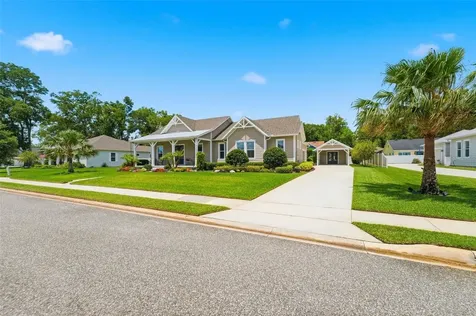 326 W Delaware Avenue Lake Helen FL 32744