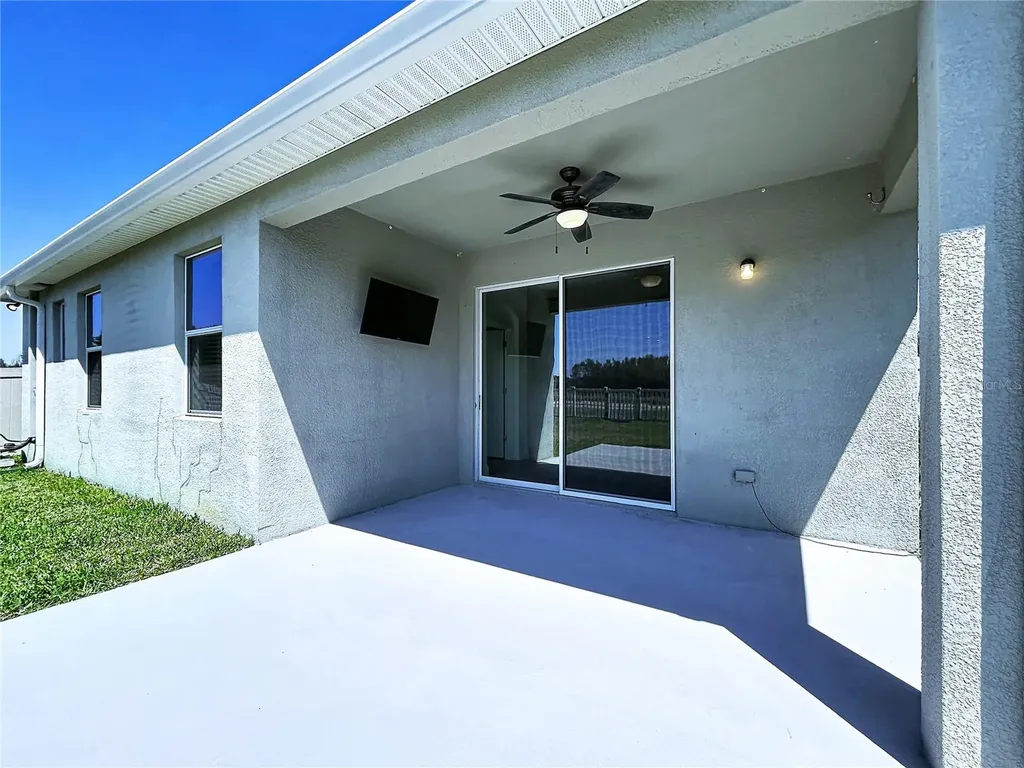 10662 Pictorial Park Drive Tampa FL 33647