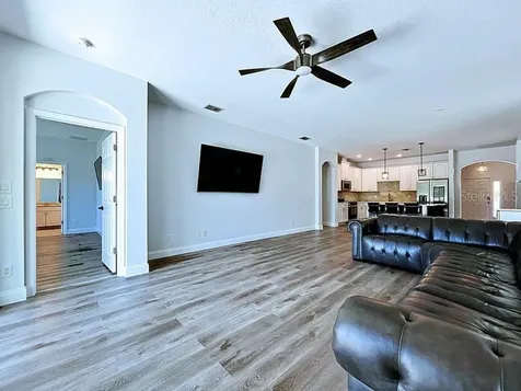 10662 Pictorial Park Drive Tampa FL 33647