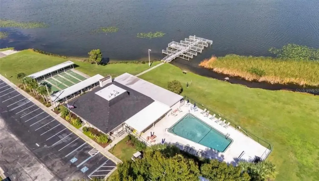 4703 Cassandra Lane Lakeland FL 33809