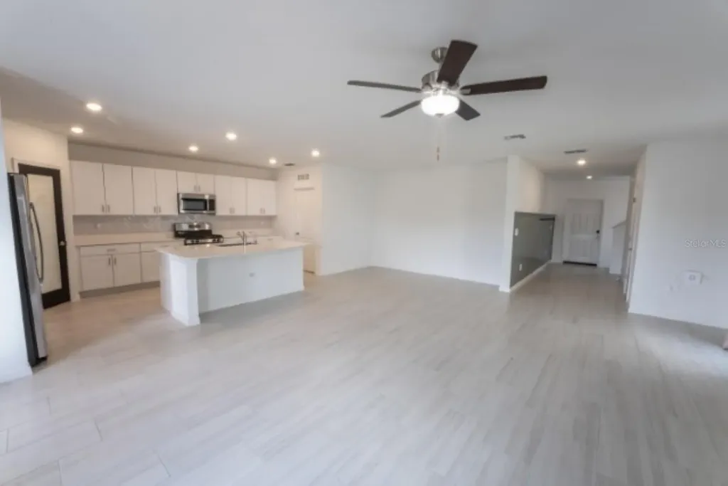 1782 Lanier Road Zephyrhills FL 33541