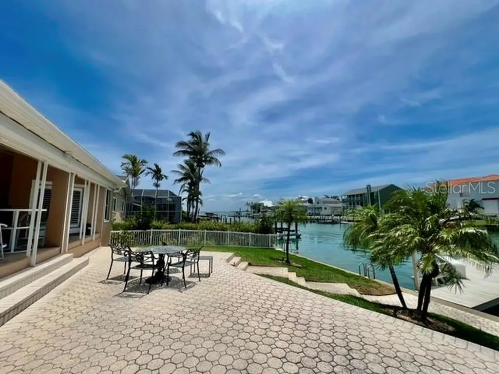 120 9th Street E Tierra Verde FL 33715