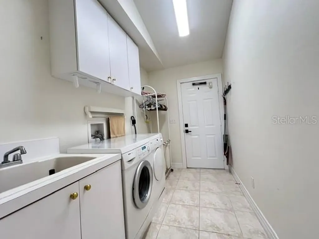 120 9th Street E Tierra Verde FL 33715