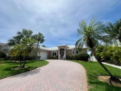 120 9th Street E Tierra Verde FL 33715